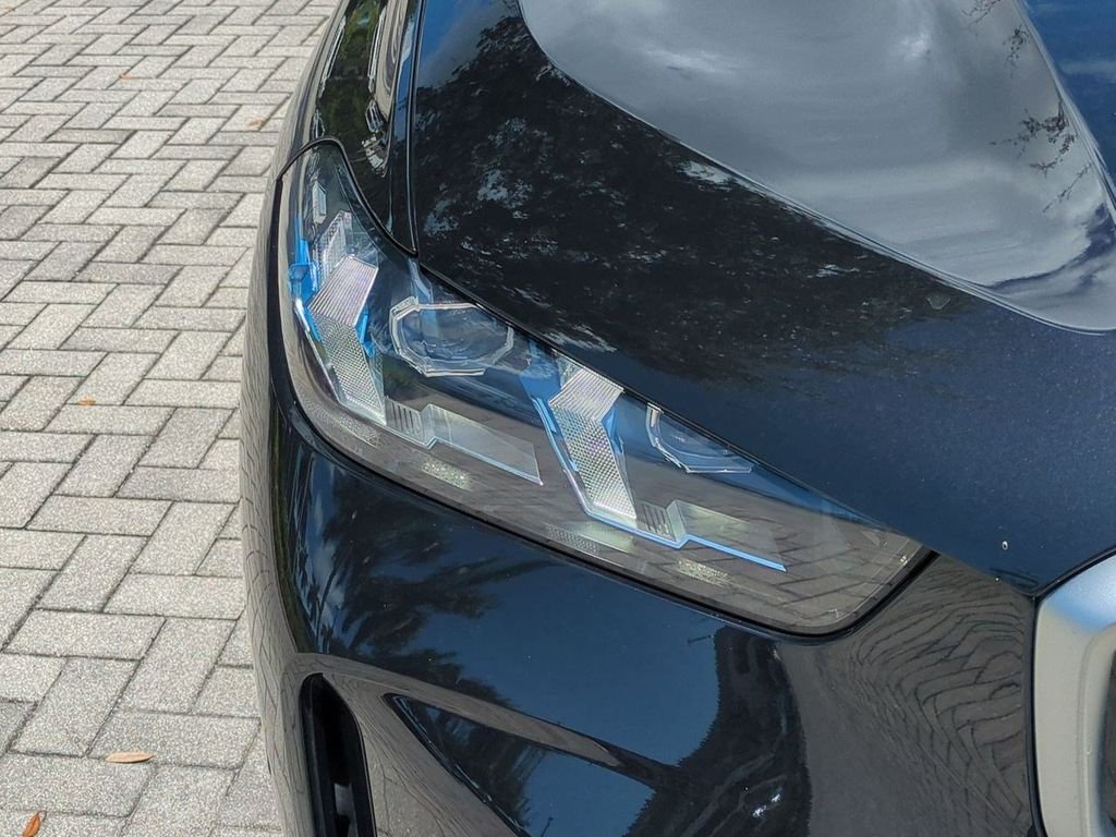 New 2026 Black Sapphire Metallic BMW xDrive50e image 10