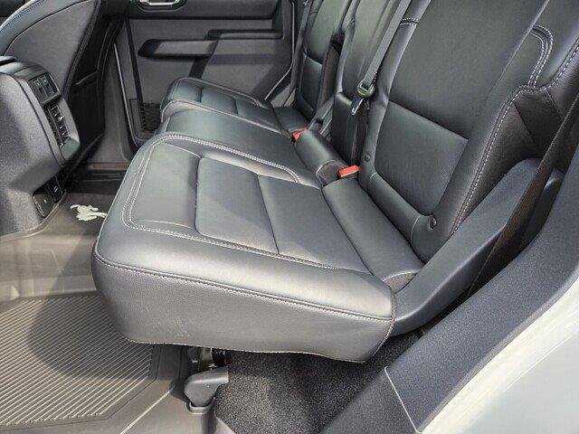 New 2026 Avalanche Gray Ford Outer Banks® image 24