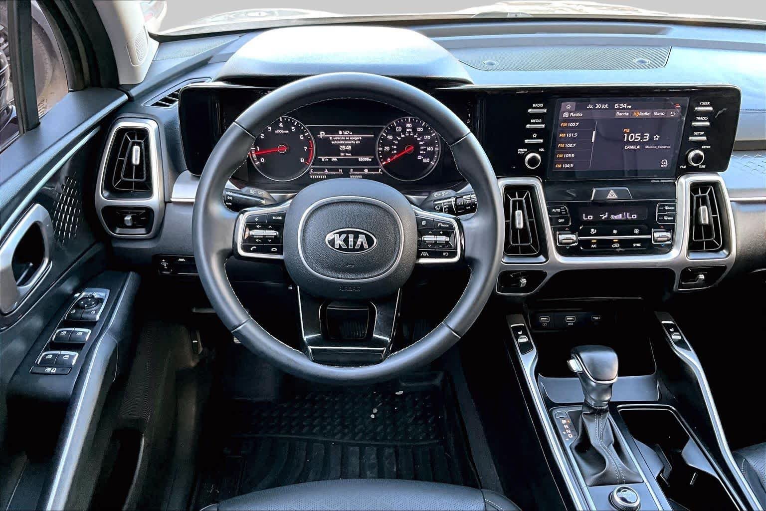 Pre-Owned 2021 Kia Sorento S