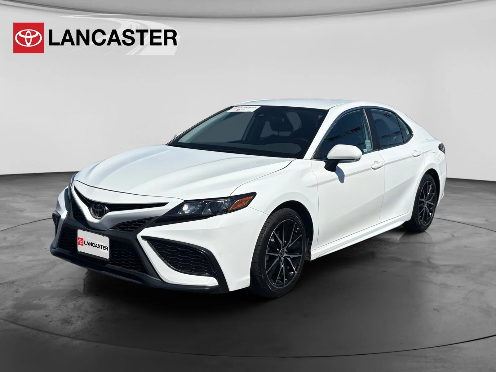 Certified Used 2024 White Toyota SE image 3