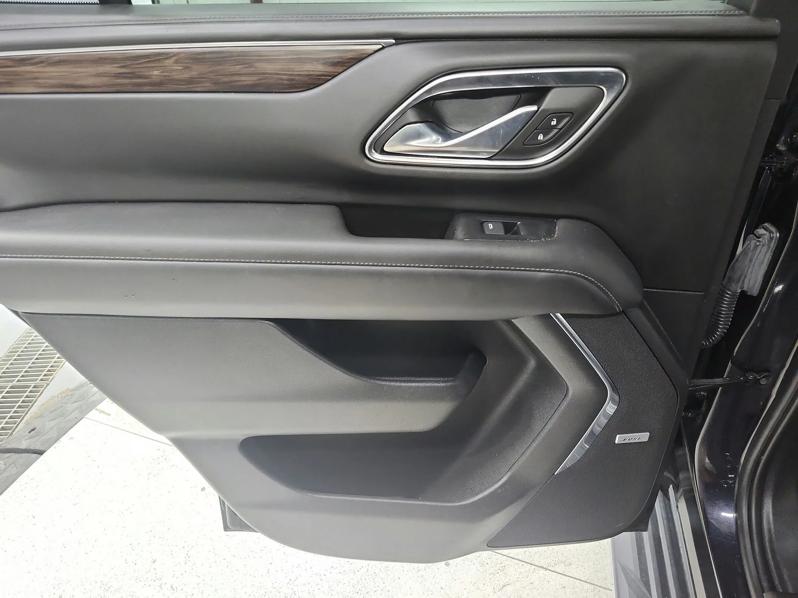 Used 2023 Gray Chevrolet LT image 40