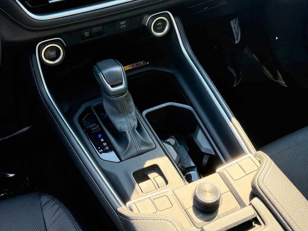 Used 2024 Black Toyota Platinum image 18