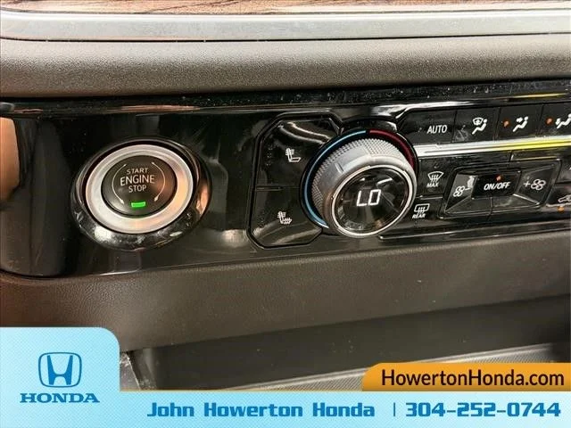 Used 2022  Chevrolet RST image 22