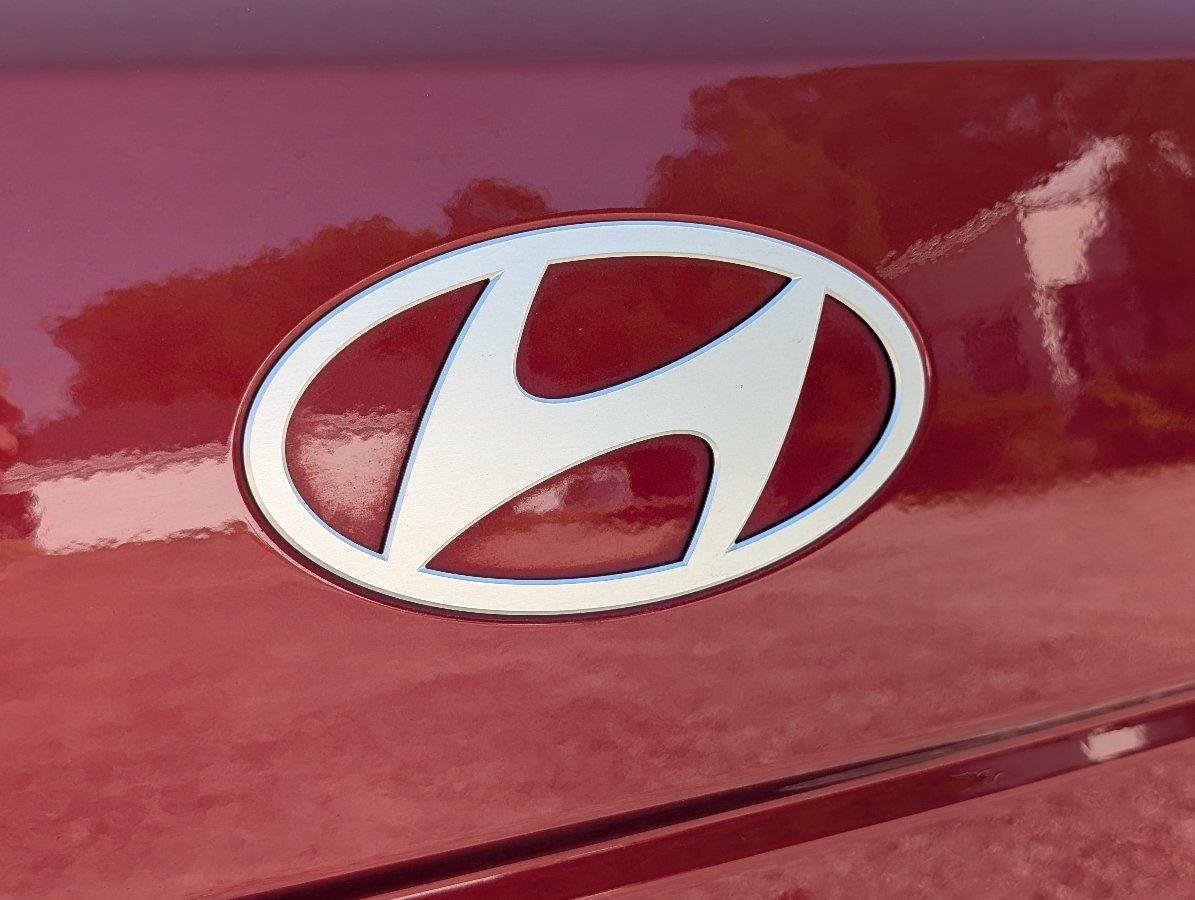 Used 2026 Ultimate Red Hyundai SEL image 6