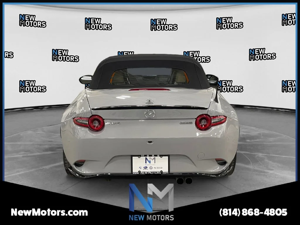 Used 2024 Aero Gray Mazda Grand Touring image 4