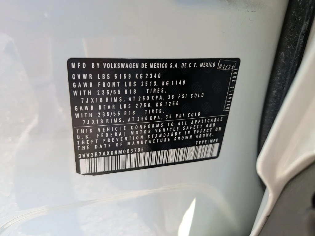 Certified Used 2024 White Volkswagen 2.0T SE image 34
