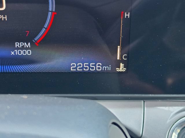 Used 2024 Summit White Chevrolet LT image 7