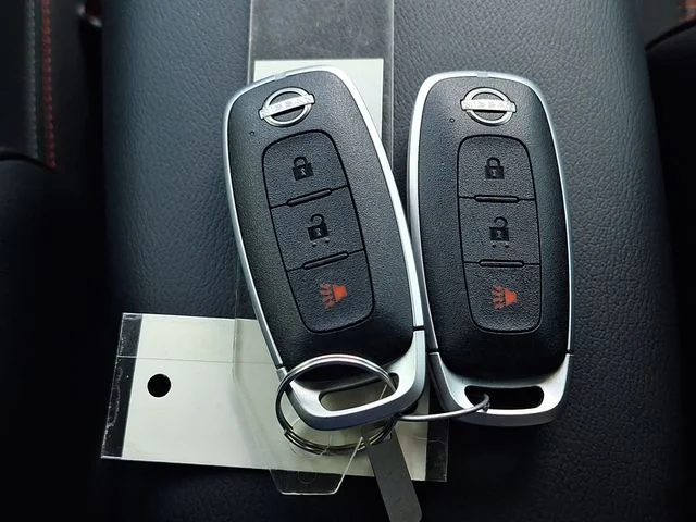 Certified Used 2025 Black Nissan SR image 29