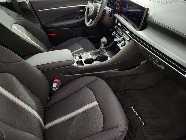 New 2026 Red Hyundai SE image 16