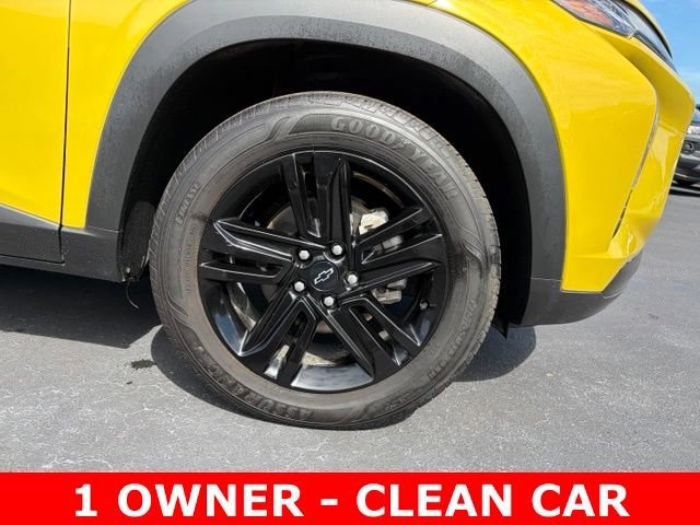 Certified Used 2025 Nitro Yellow Metallic Chevrolet ACTIV image 8