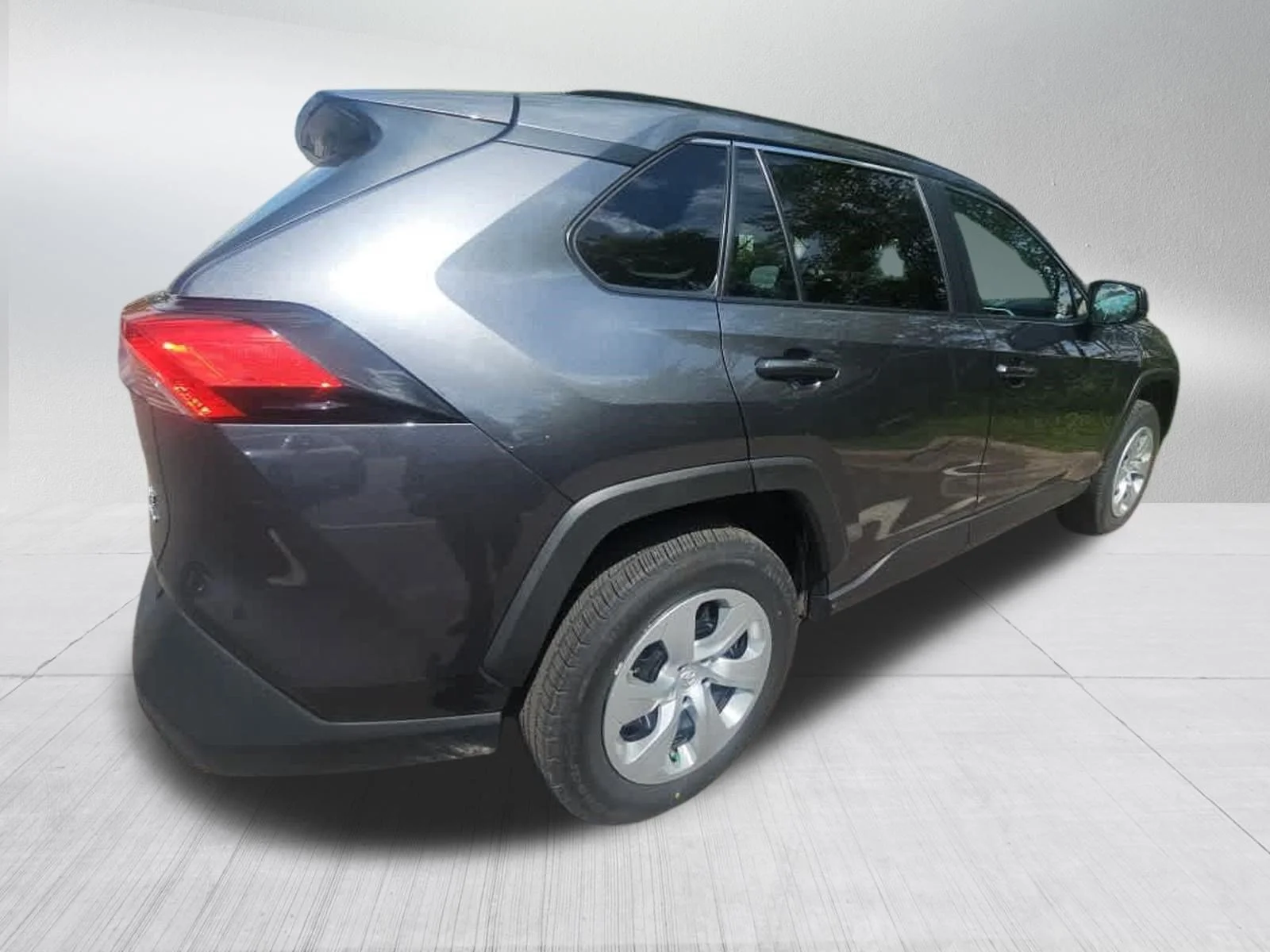 Used 2021 Magnetic Gray Metallic Toyota LE image 4
