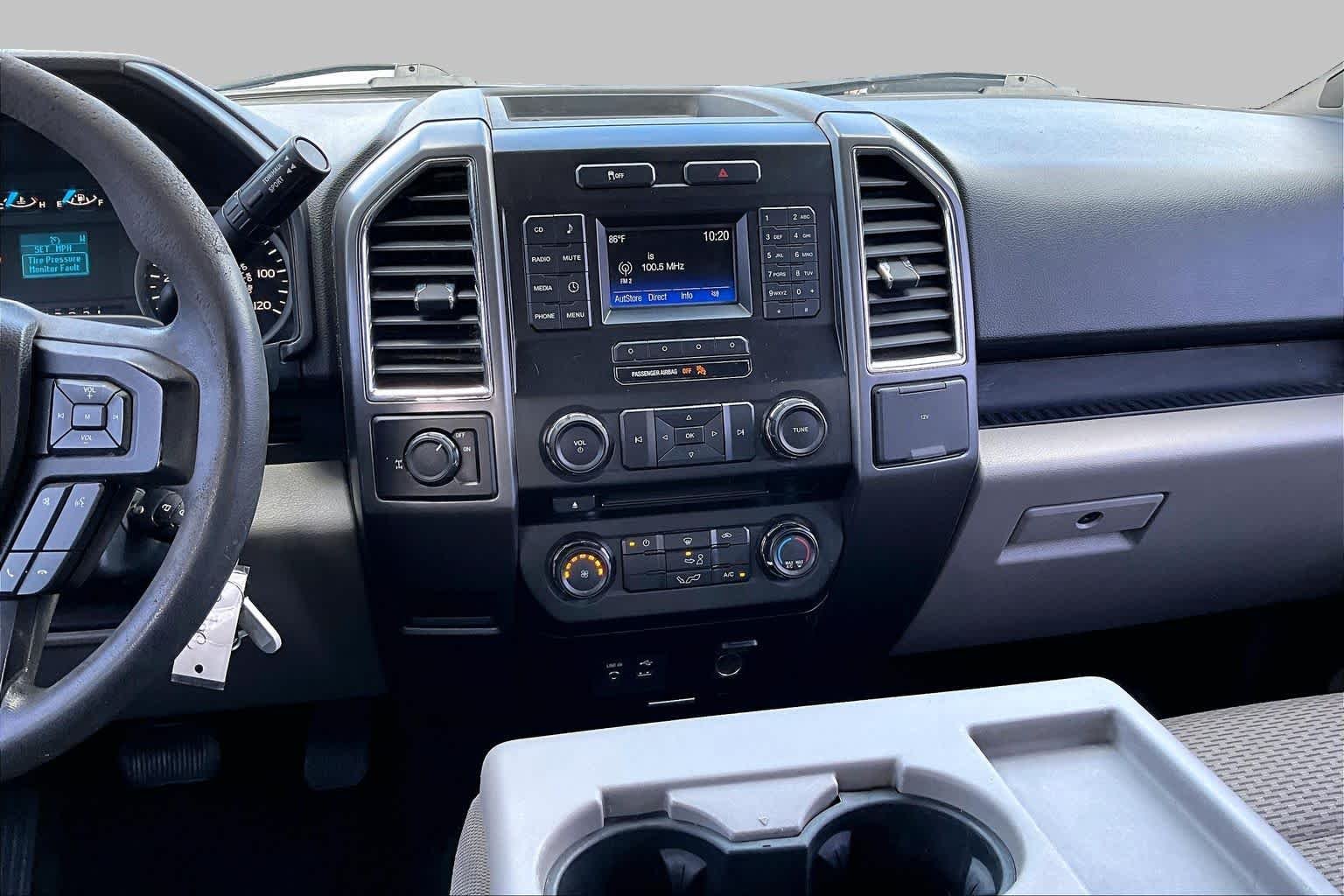 Used 2015 Oxford White Ford XLT image 7