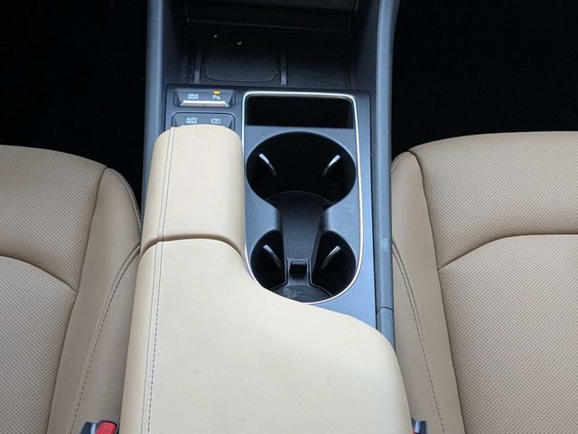 Used 2025 Black Hyundai Limited image 18