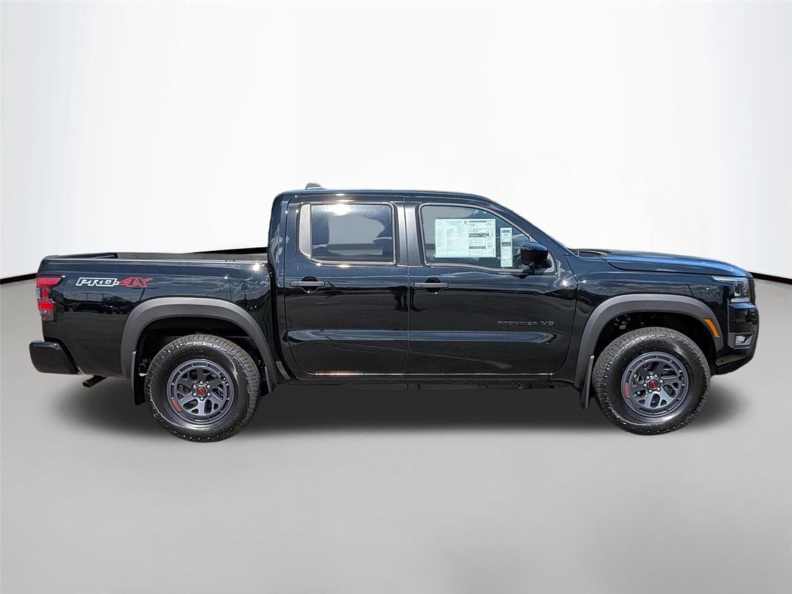 New 2027 Super Black Nissan Crew Cab PRO-4X® image 6
