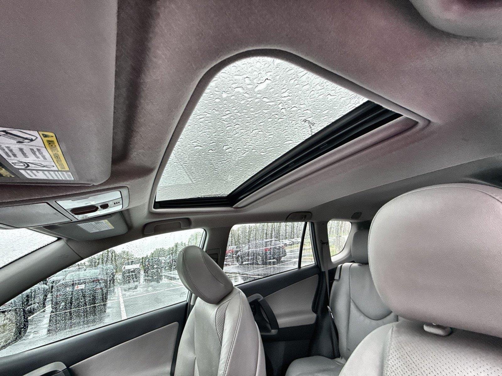 Used 2011 Classic Silver Metallic Toyota Limited image 16