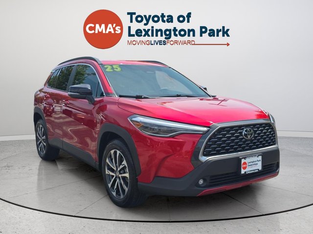 2025 Toyota Corolla Cross XLE