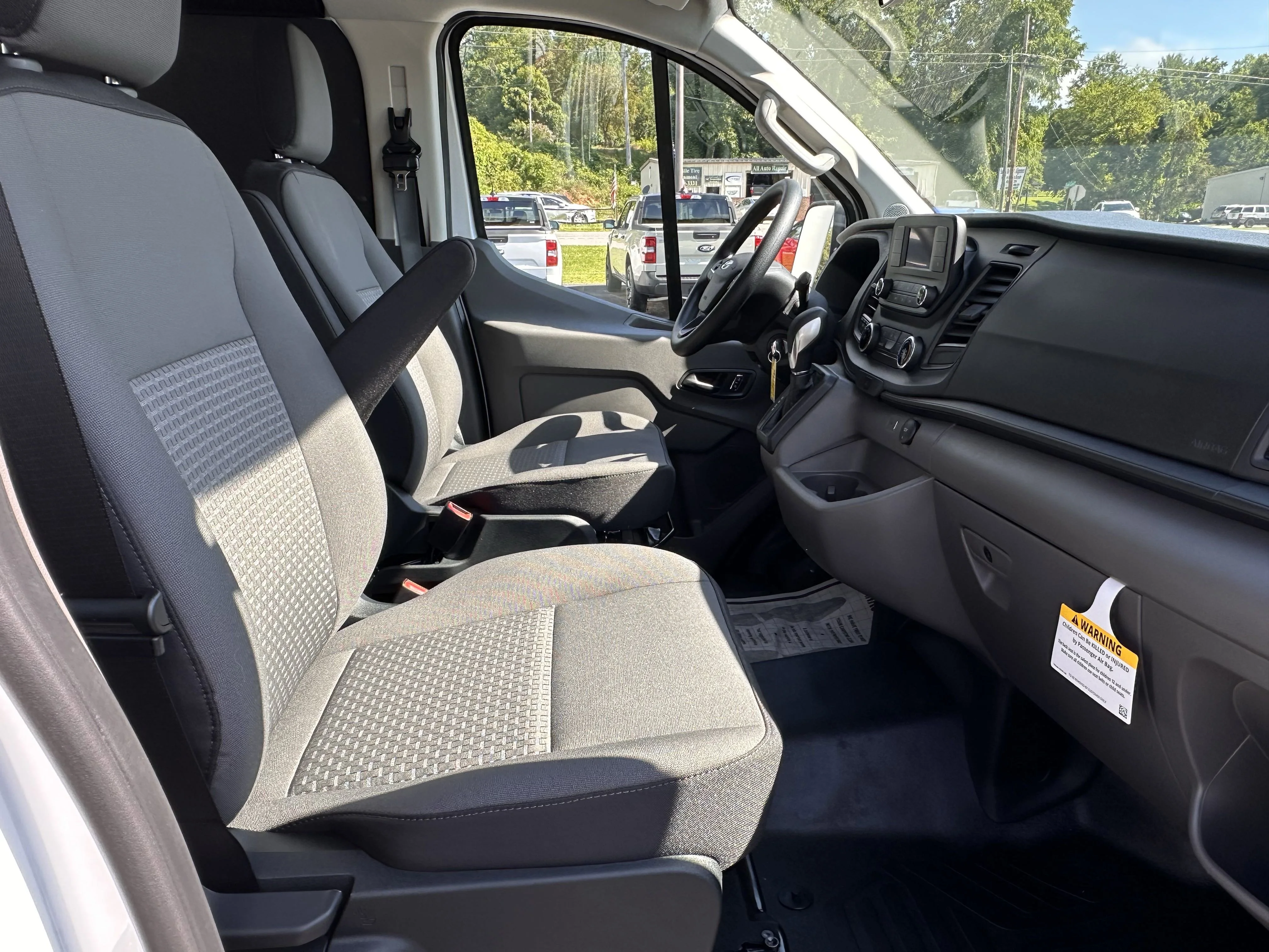 2025 Ford Transit Van Base - Photo 12