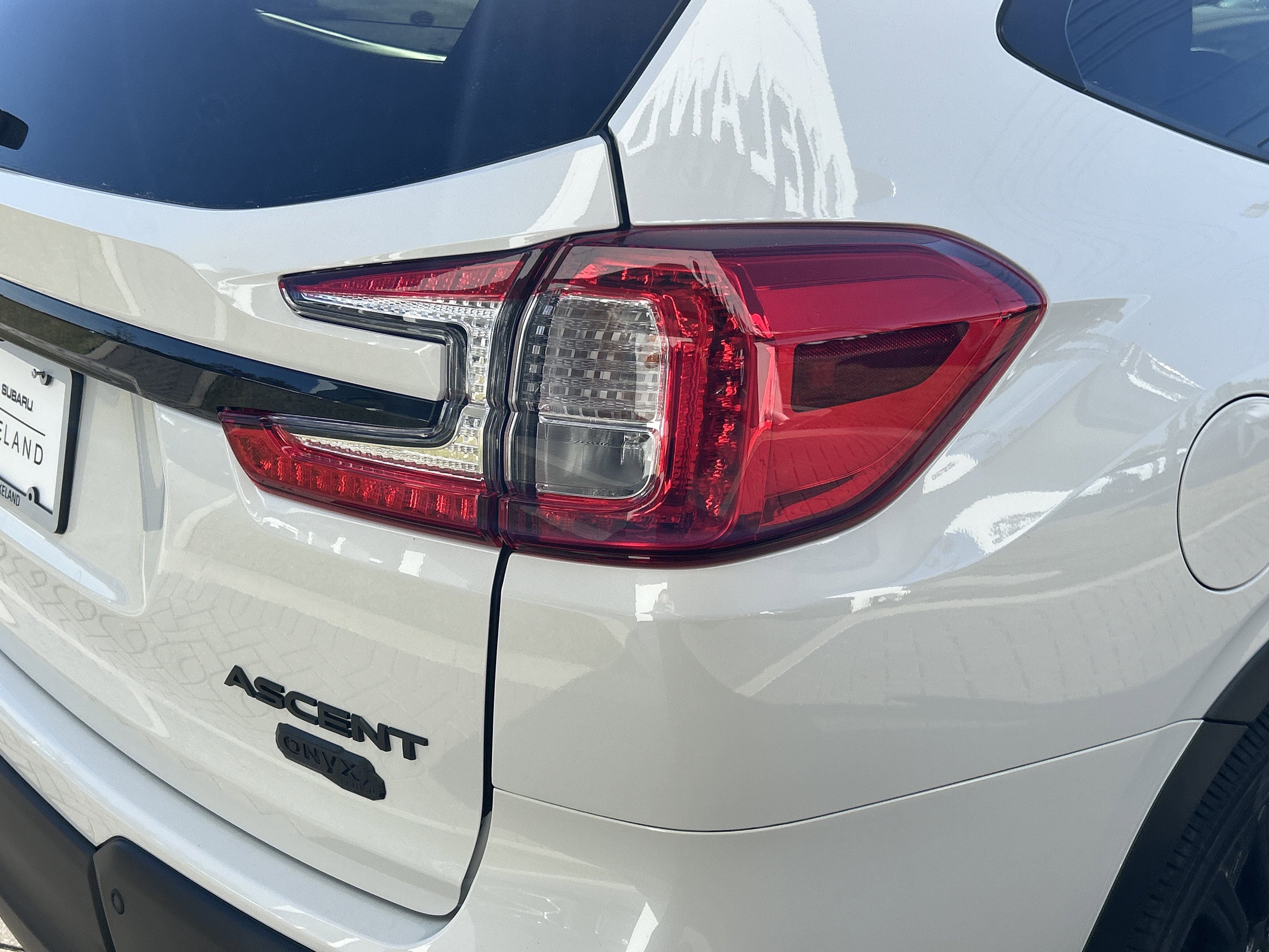 2026 Subaru Ascent Onyx Edition-Touring - Photo 9