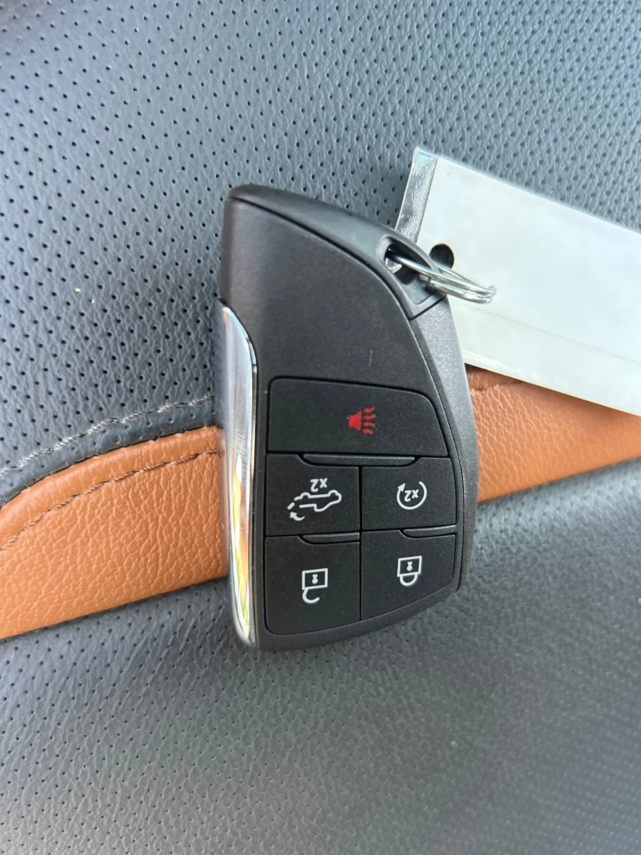 Used 2026 Onyx Black GMC AT4 image 25