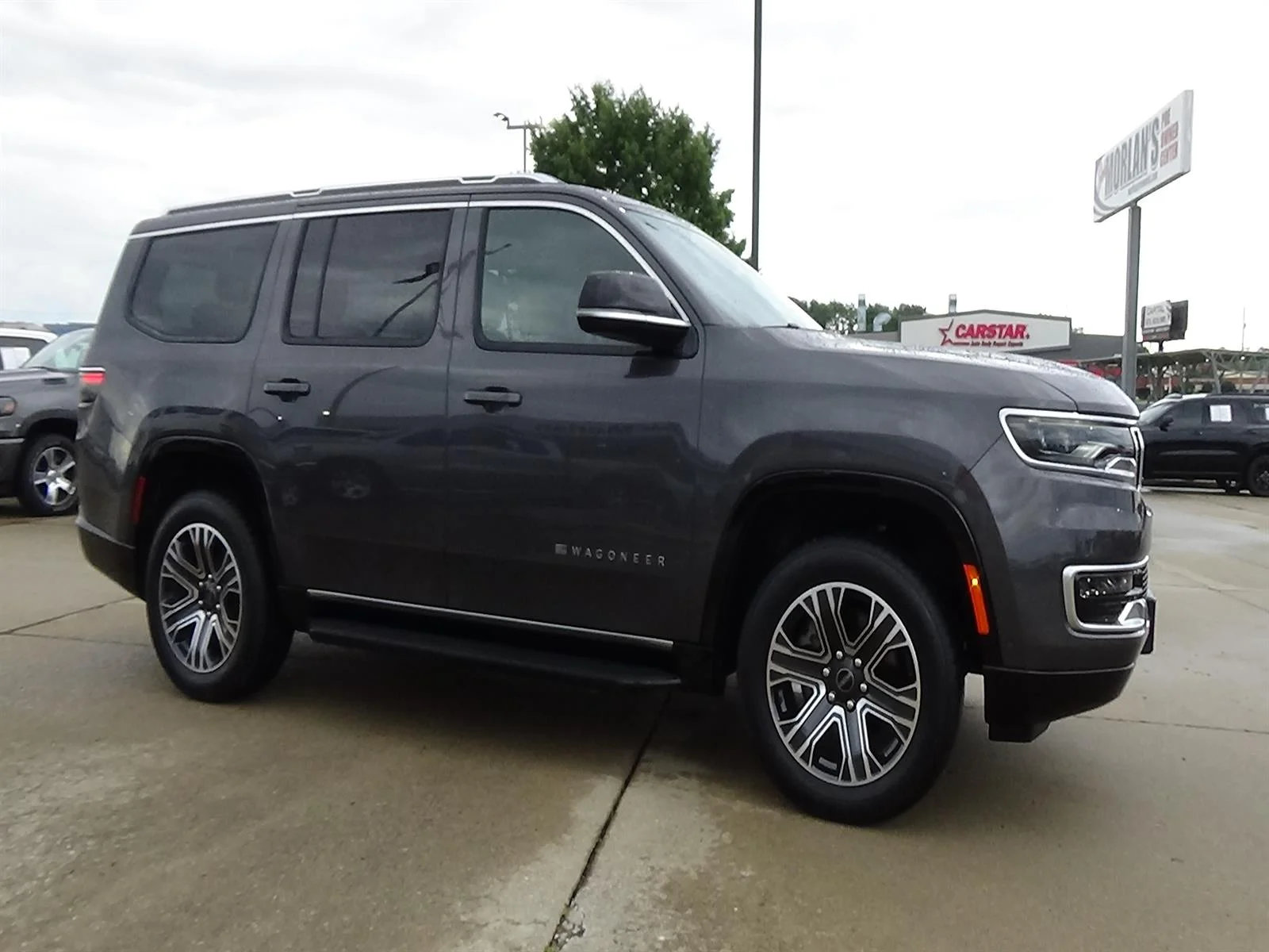 Certified Used 2025 Baltic Gray Metallic Clear Coat (pas) Jeep Series II image 4