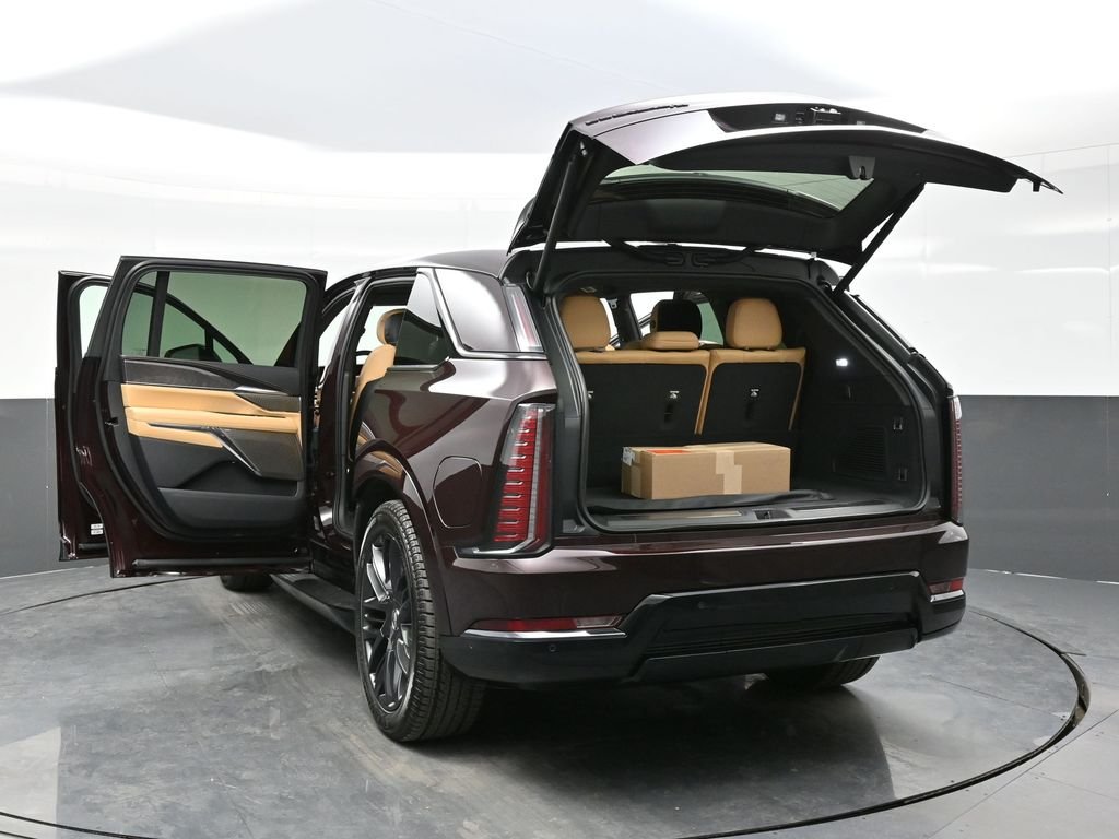 2025 Cadillac Escalade IQ Sport 2 - Photo 37