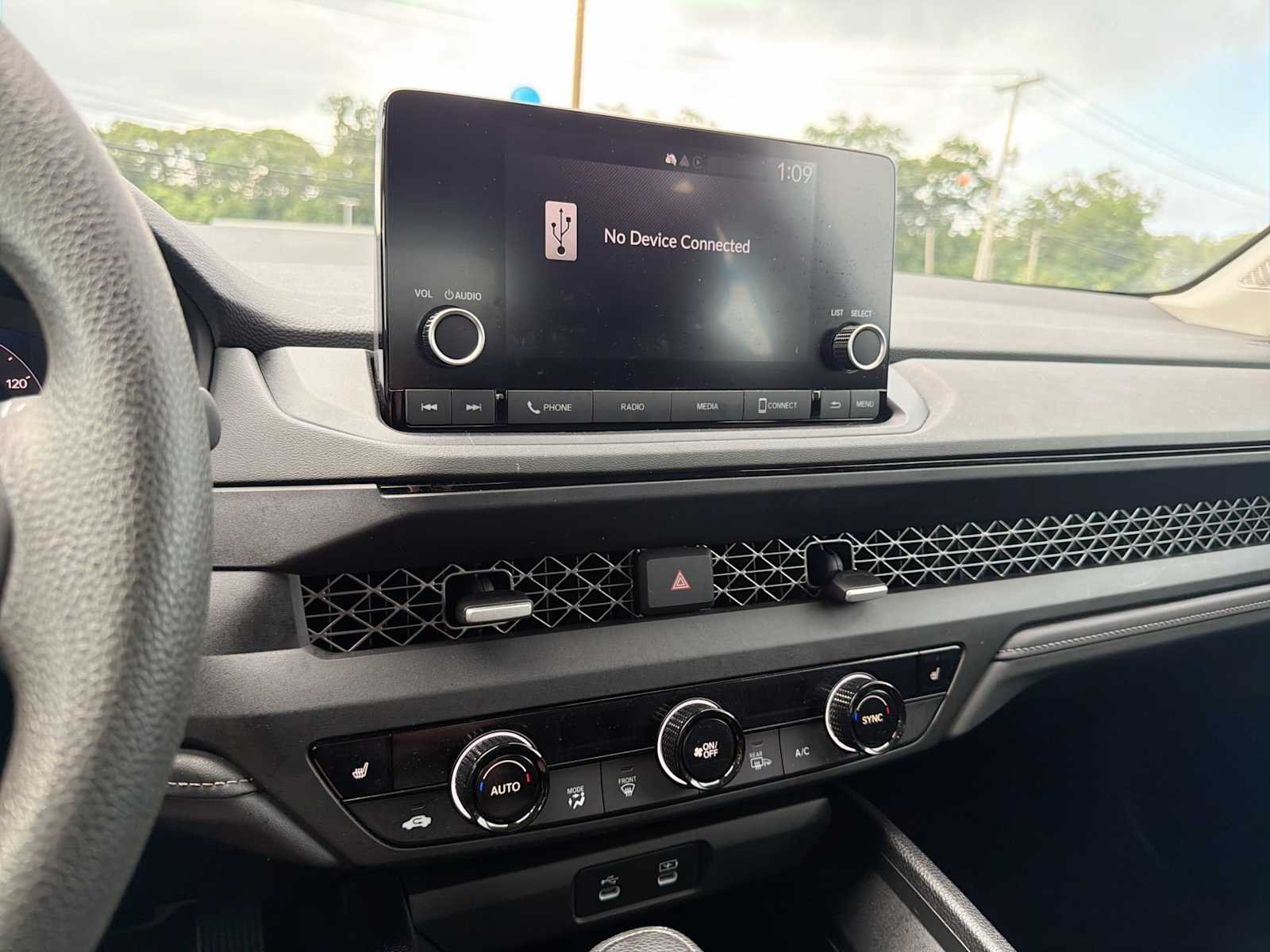 2023 Honda Accord EX - Photo 27