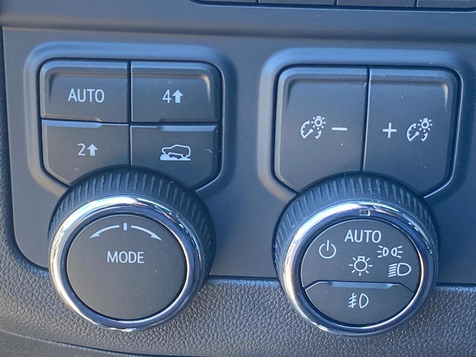 2026 Chevrolet Tahoe LT - Photo 14
