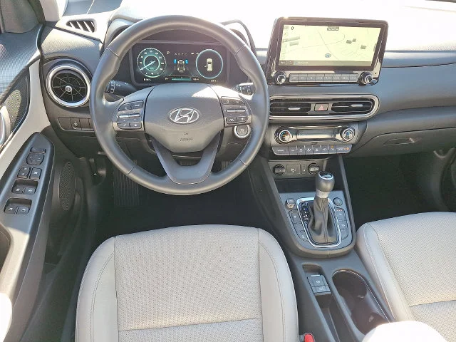 Used 2023 Black Hyundai Limited image 10