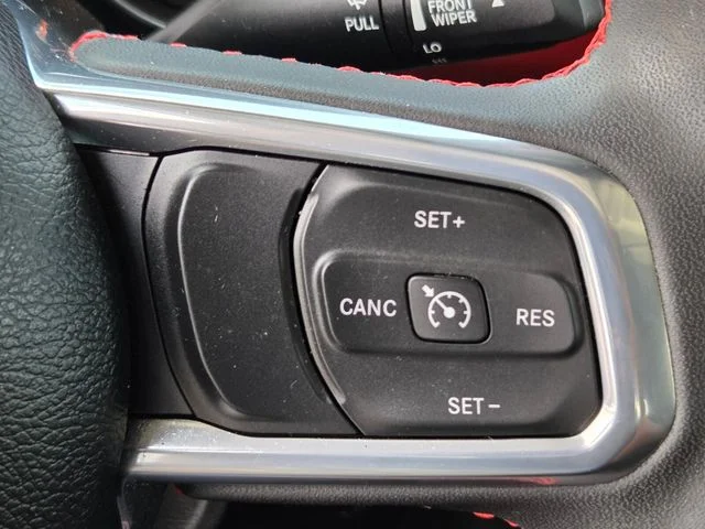 Used 2023 White Jeep Rubicon image 22