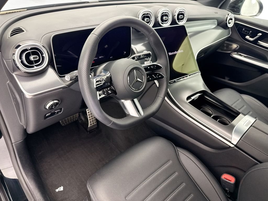 Certified Used 2026 Black Mercedes-Benz GLC 300 image 9