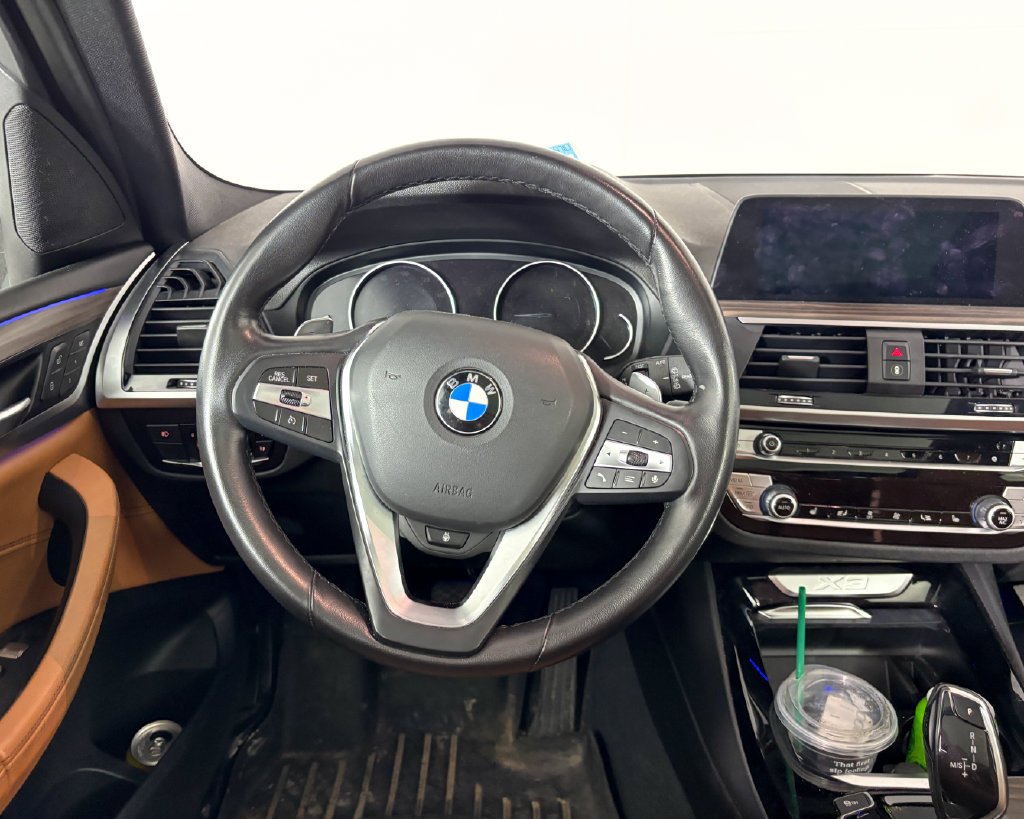 Used 2020 Black BMW xDrive30i image 7