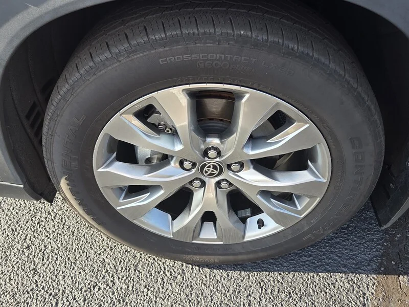 Used 2025 Heavy Metal TOYOTA LIMITED image 20