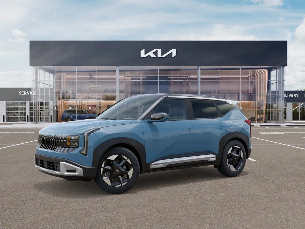 New 2027 Frost Blue / Black Roof Kia S image 2