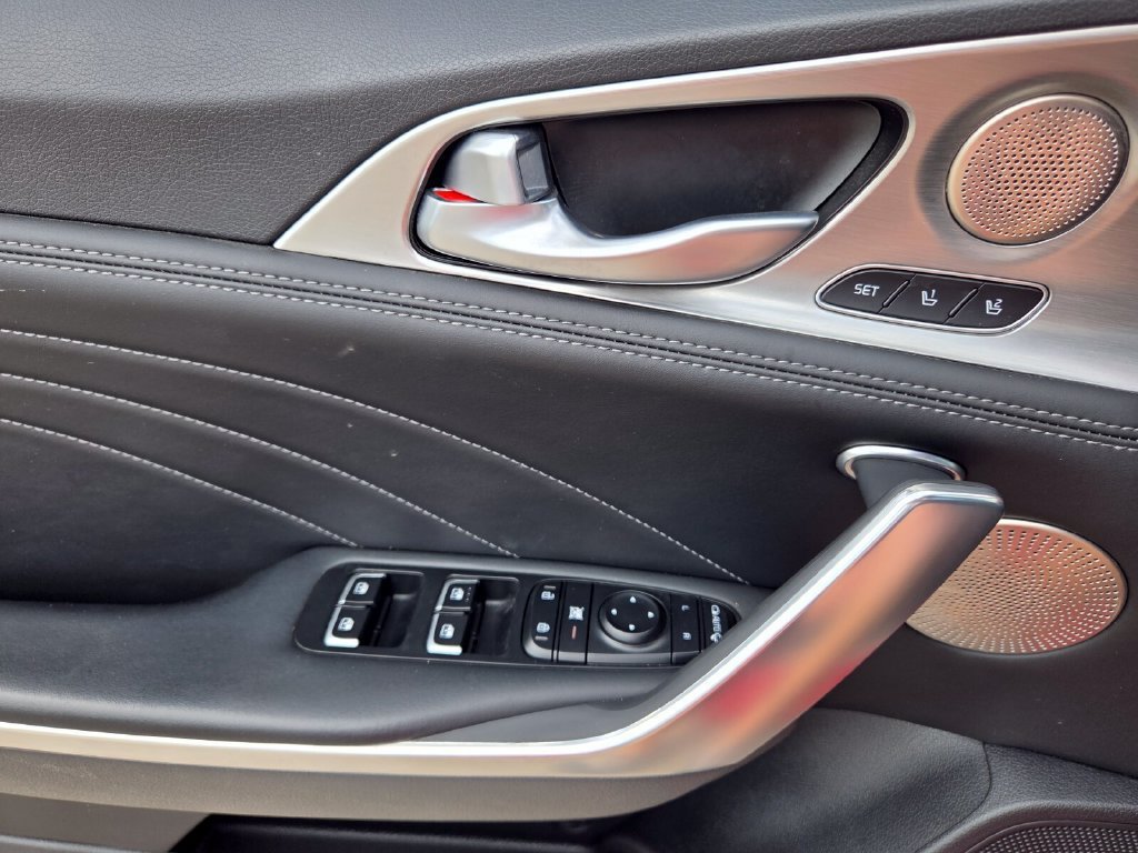 2022 Kia Stinger GT2 - Photo 24