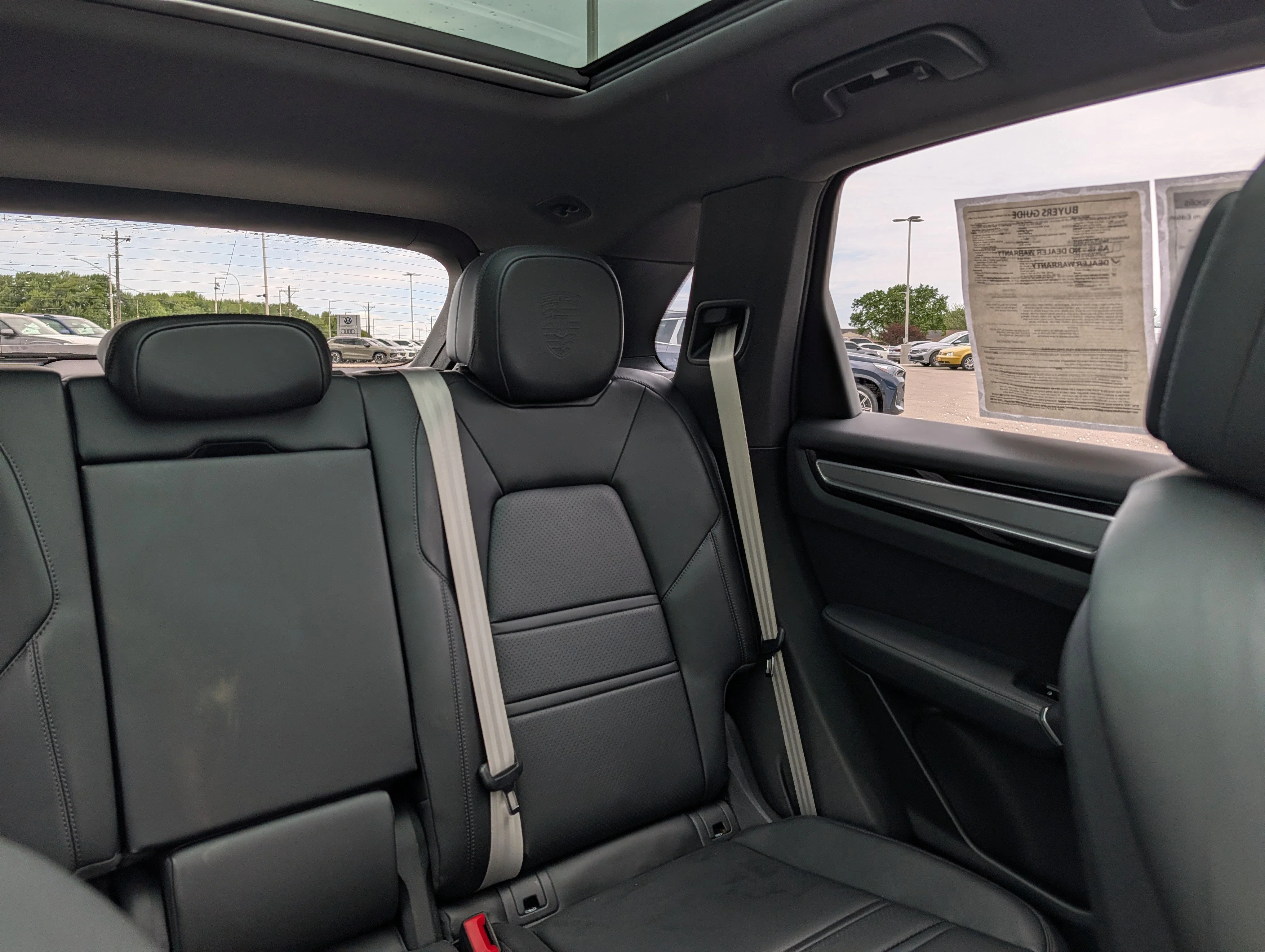 2022 Porsche Cayenne Platinum Edition - Photo 14