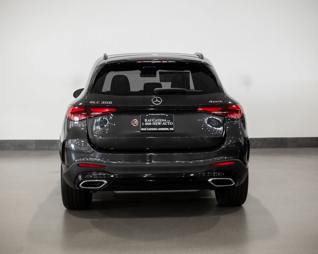 2025 Mercedes-Benz GLC Base - Photo 10
