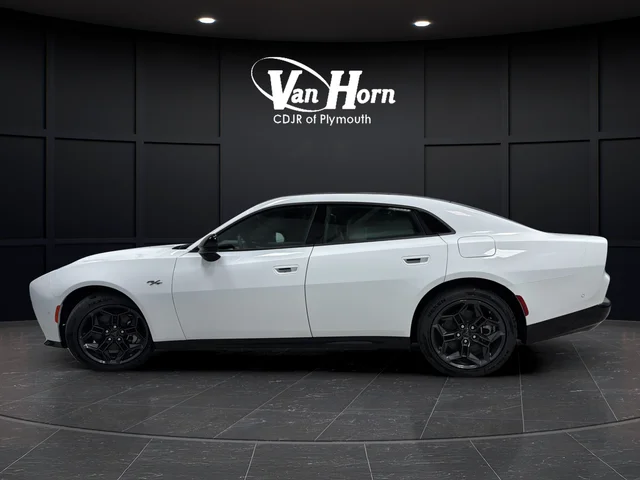 New 2026 White Knuckle Exterior Paint Dodge R/T image 4