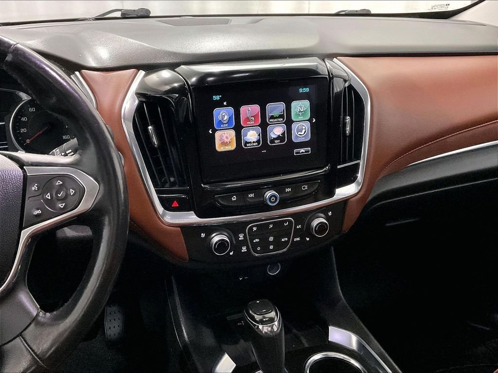 Used 2018 Mosaic Black Metallic Chevrolet High Country image 19
