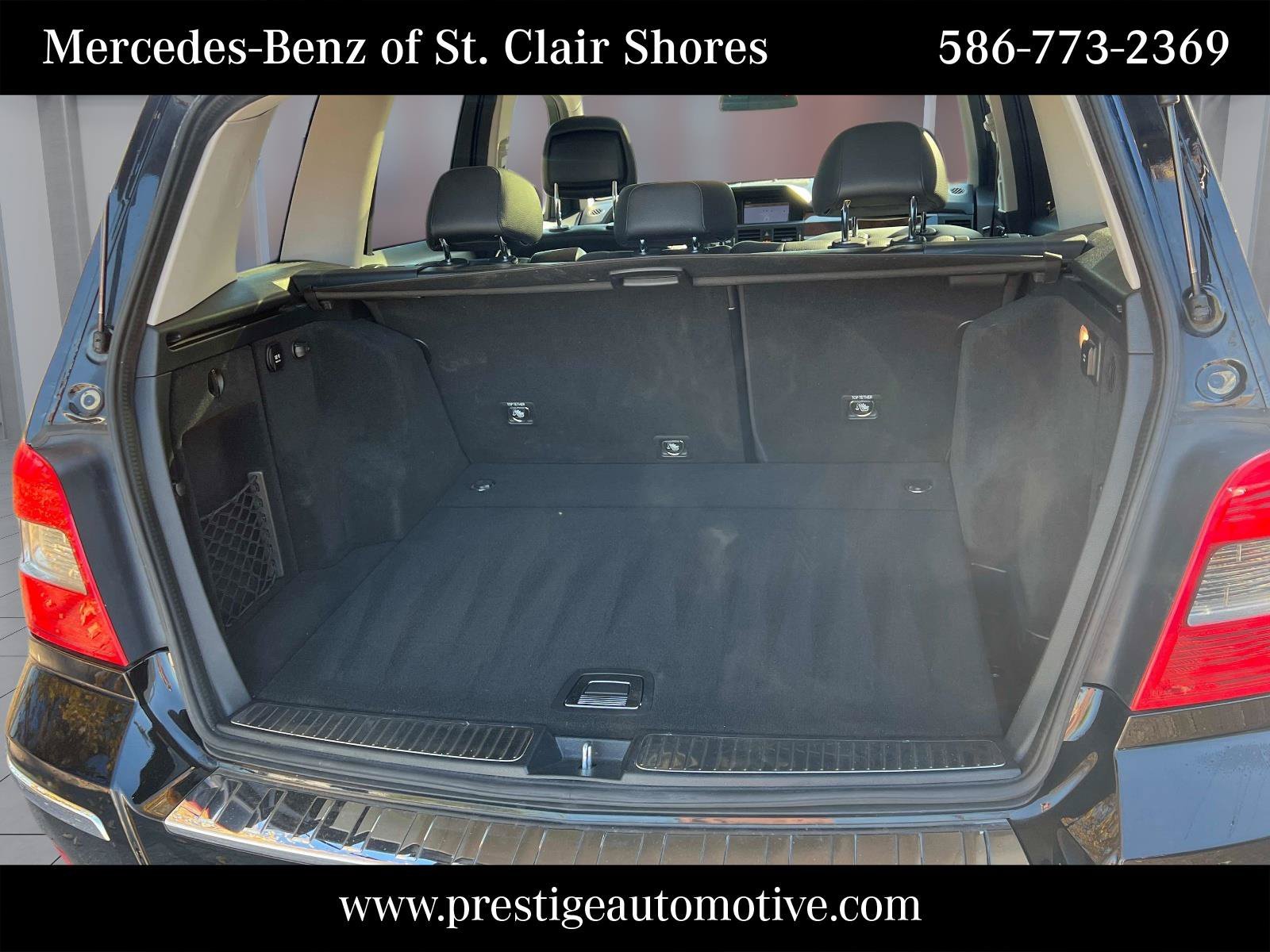 Used 2012 Black Mercedes-Benz GLK 350 image 12