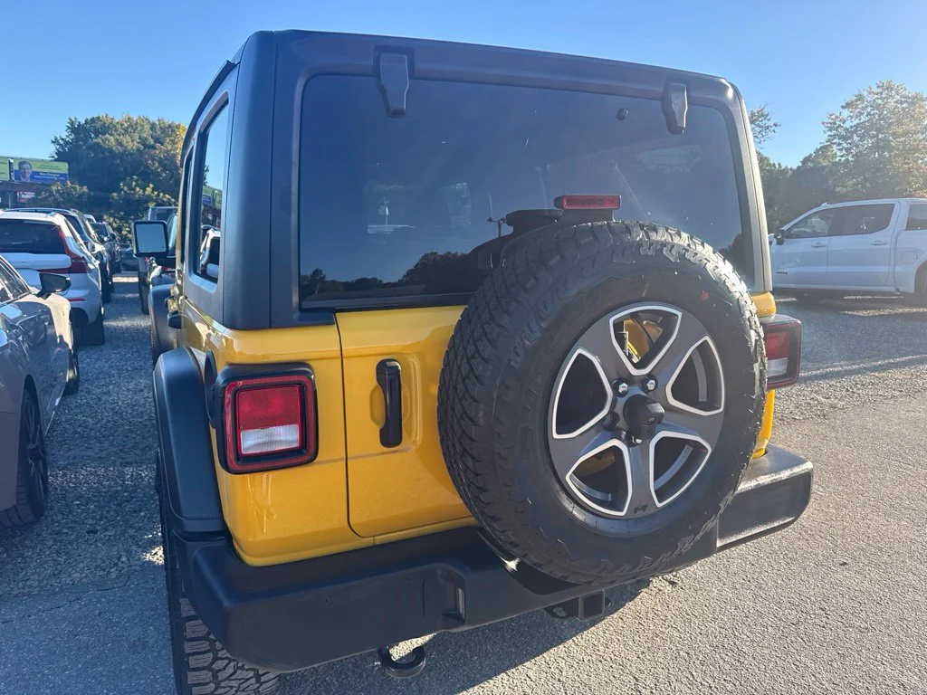 Used 2020 Yellow Jeep Unlimited Sport S image 4