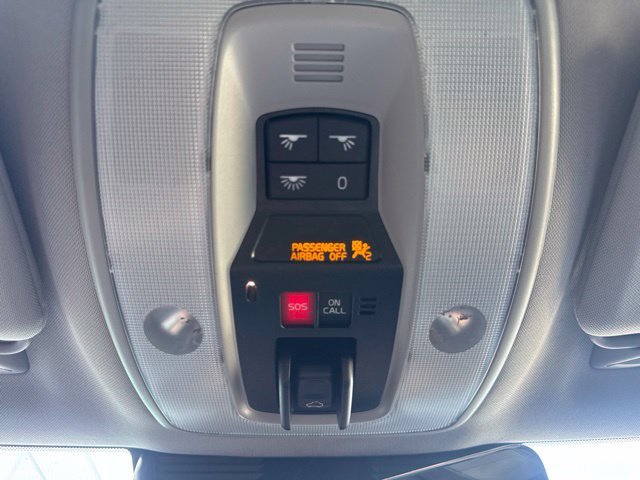 Used 2016 Silver Volvo T5 Platinum image 20
