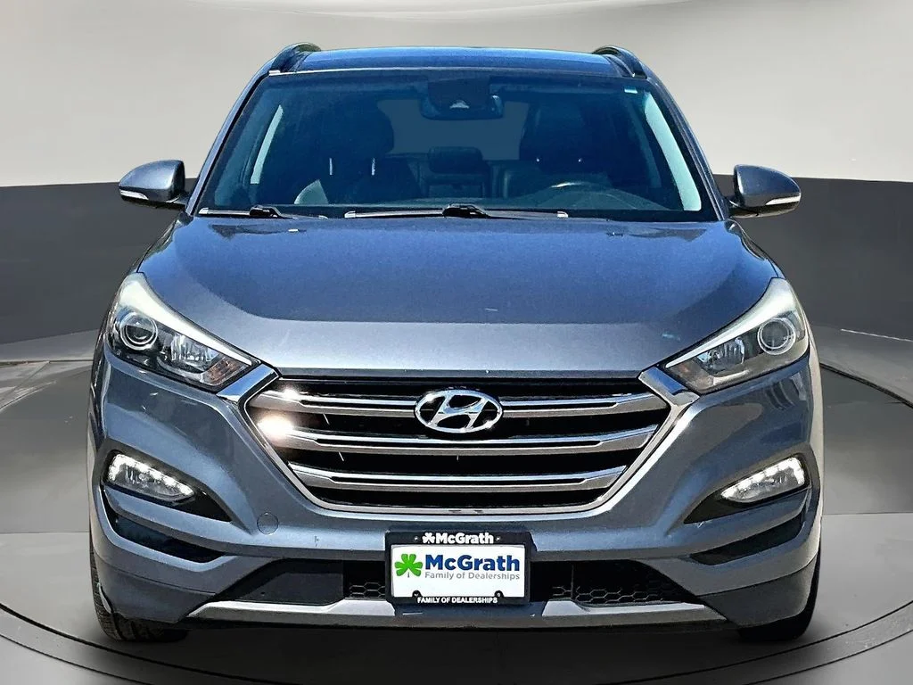 Used 2016 Hyundai Tucson Limited with VIN KM8J3CA25GU200206 for sale in Marion, IA
