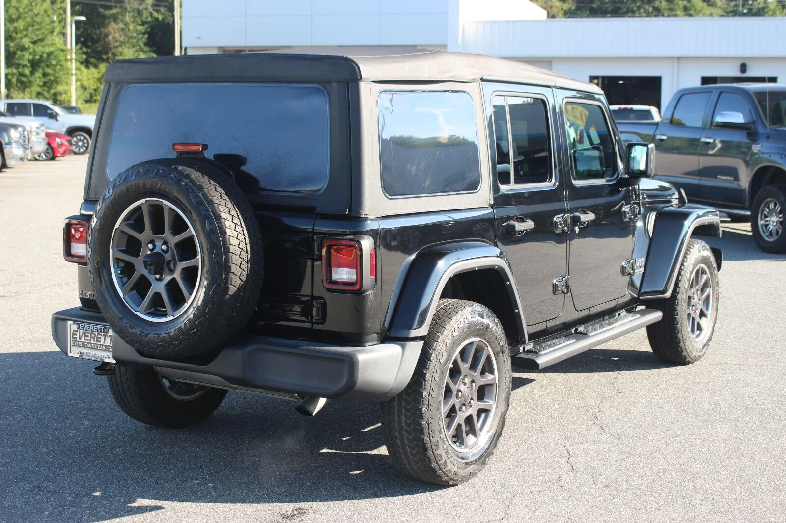 Used 2021 Black Jeep Unlimited 80th Anniversary image 7