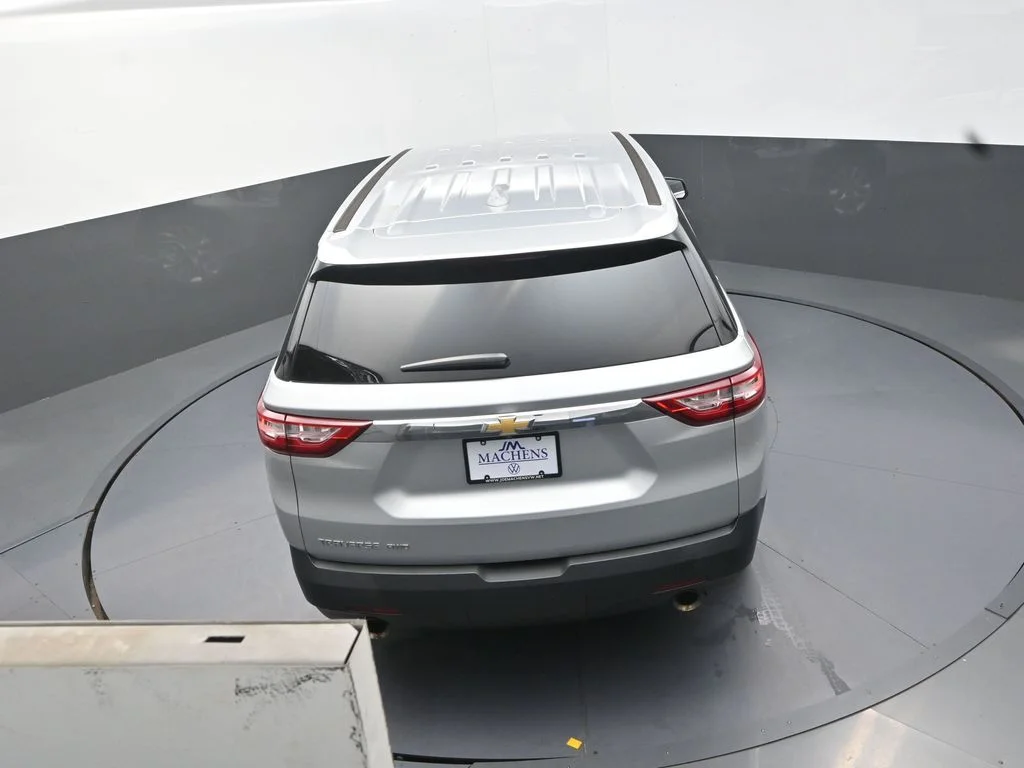 Used 2020 Silver Chevrolet LS image 18
