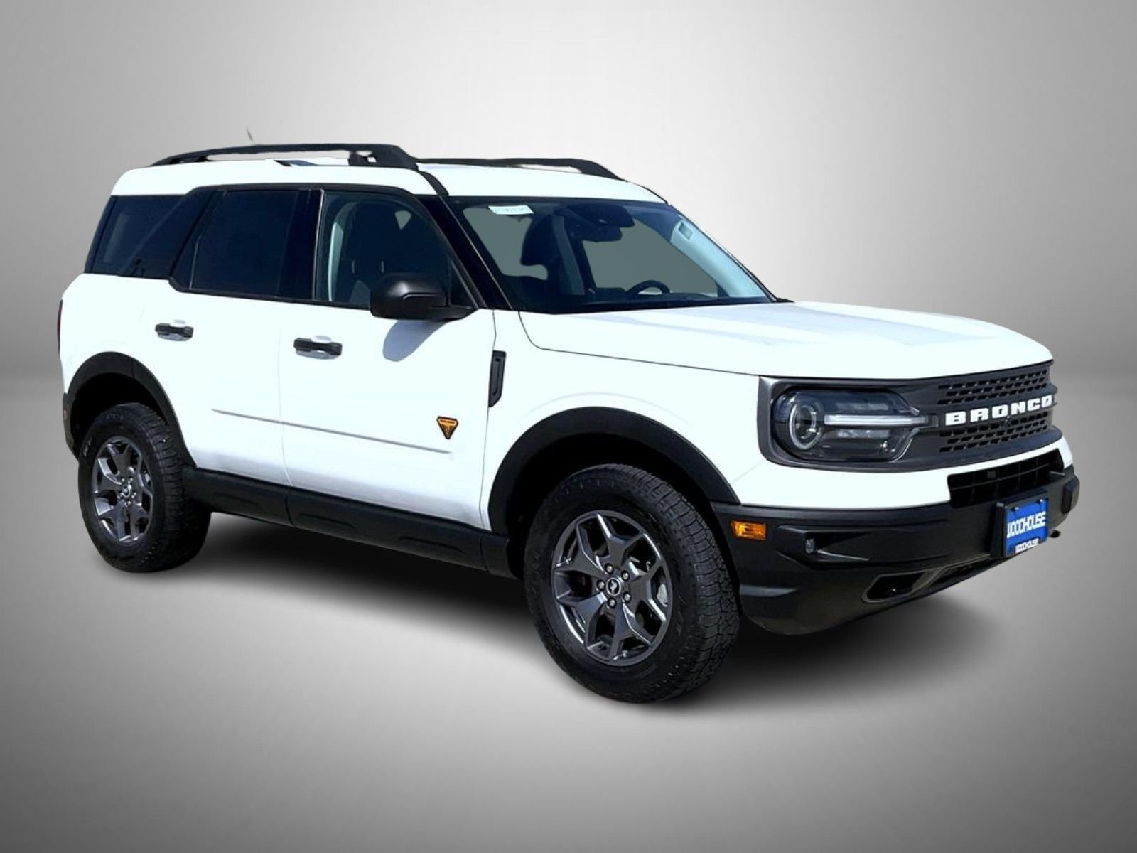 Used 2023 White Ford Badlands image 3