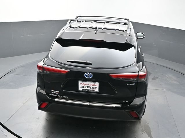 Used 2021 Black Toyota XLE image 62
