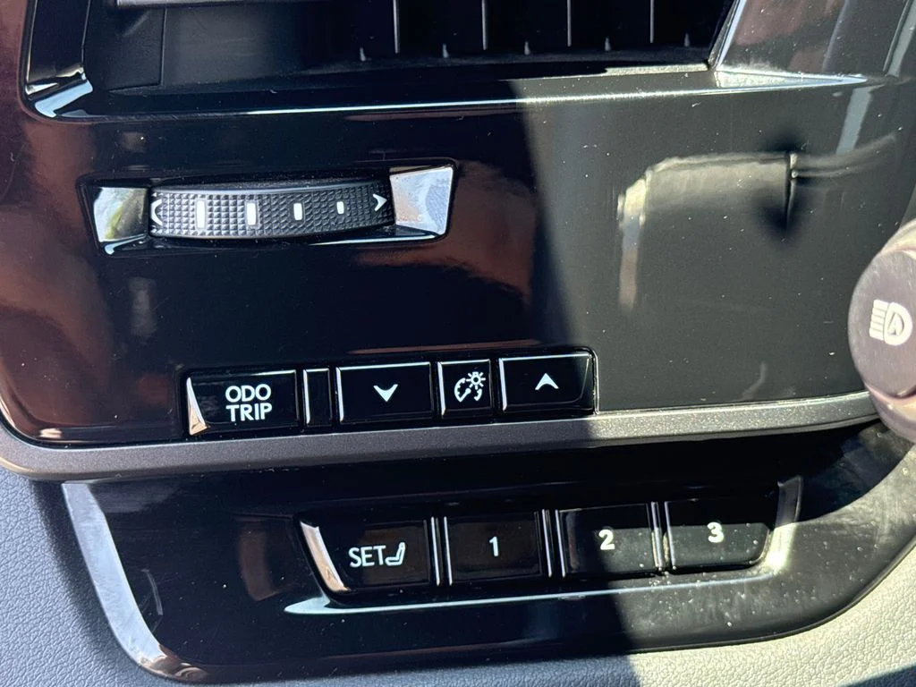 Used 2024 White Lexus 350 Premium Plus image 23