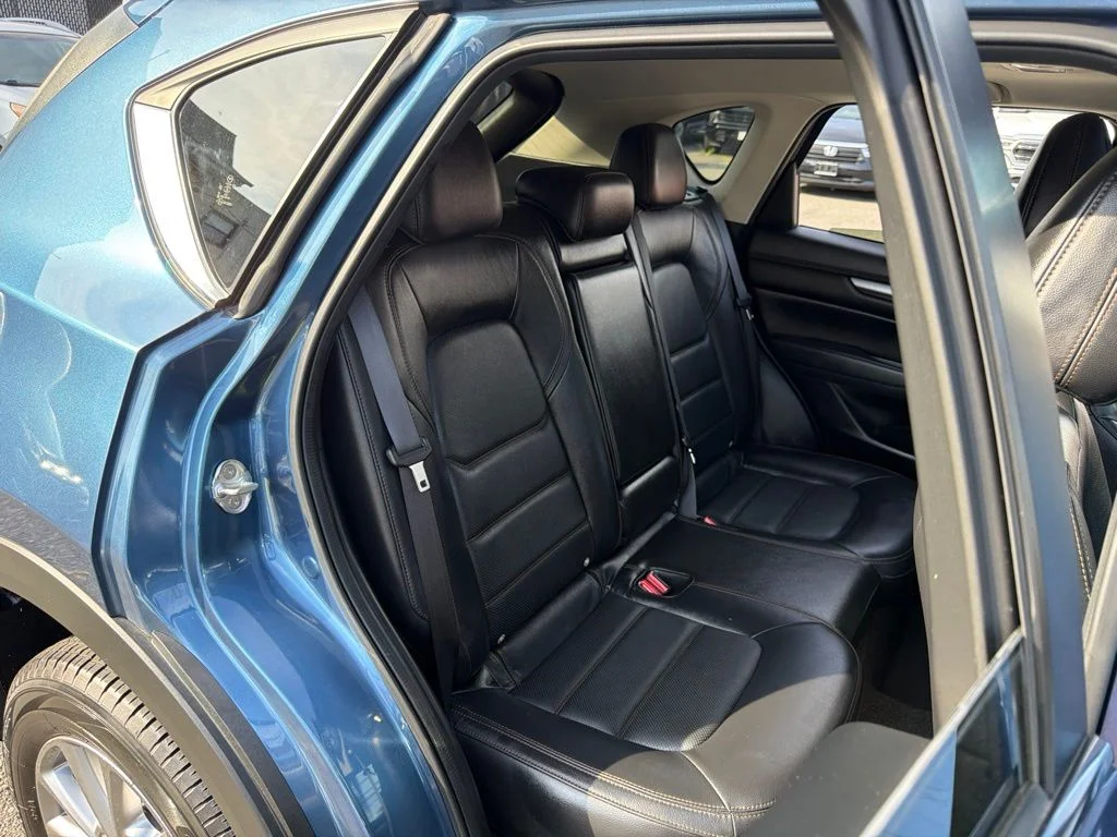 2023 Mazda CX-5 S Preferred package - Photo 18
