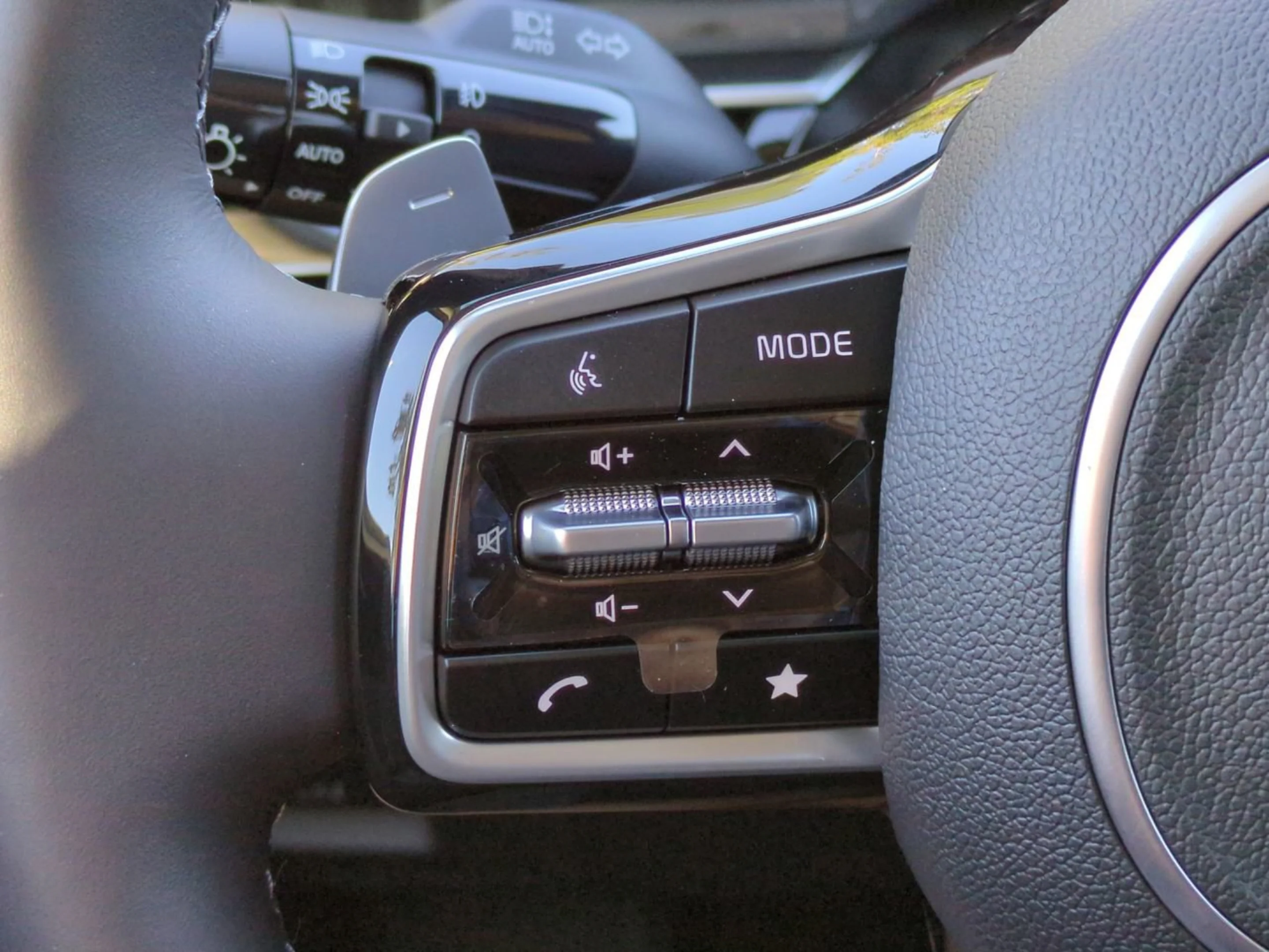 2026 Kia Carnival SX Prestige - Photo 32