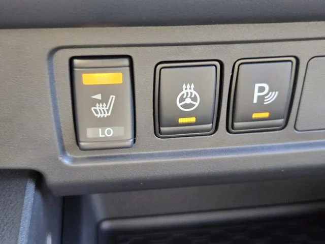 2026 Nissan Frontier SV - Photo 18